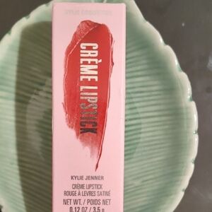 Kylie Jenner Lipstick